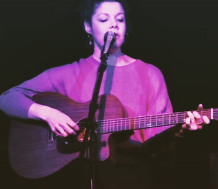 Arwen Lewis – Black Moon